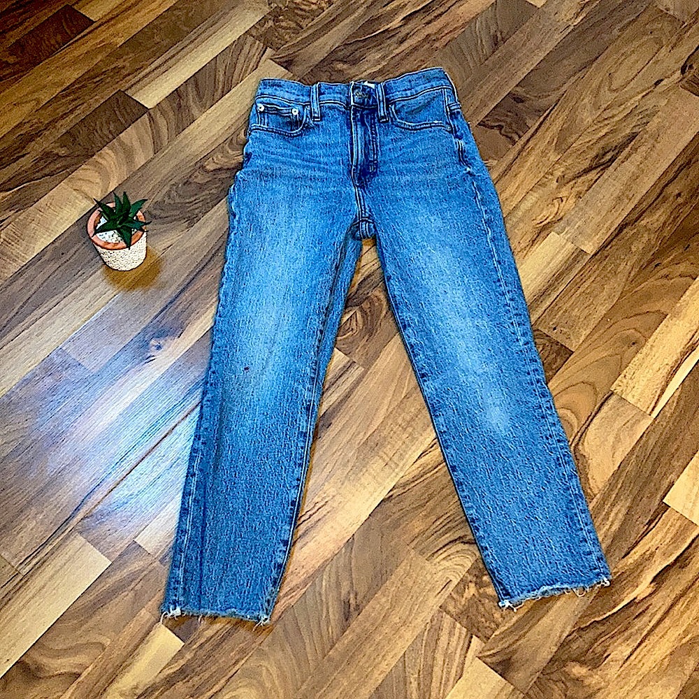 Pre-owned💥Super cute!💥Madewell tapered leg💥💥Sz 23P💥small stain💥inseam24 A3